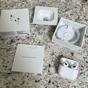 Apple Airpods 3rd generation
